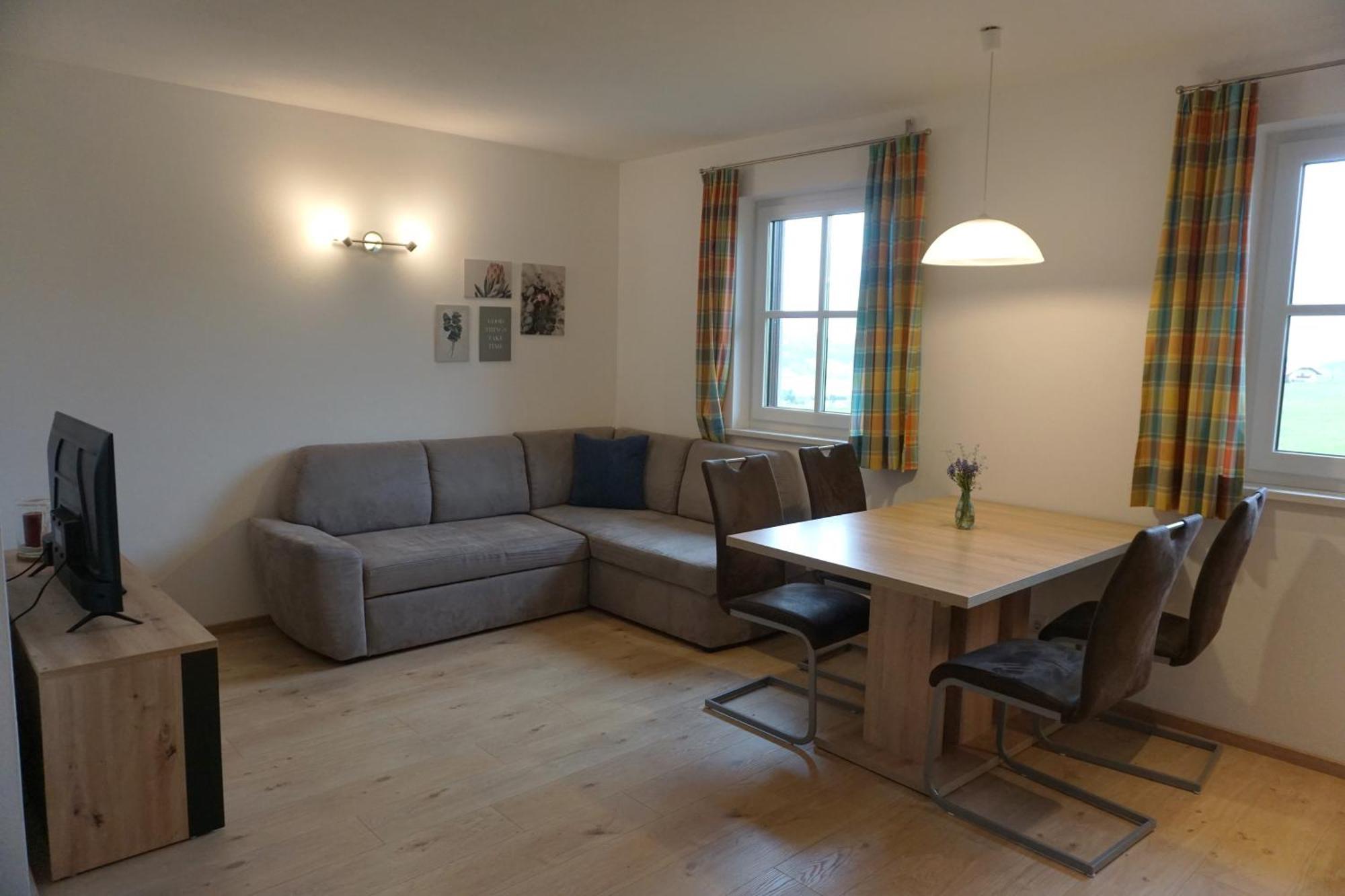 Ferienwohnung Hausleitner Zell am Moos Exterior foto